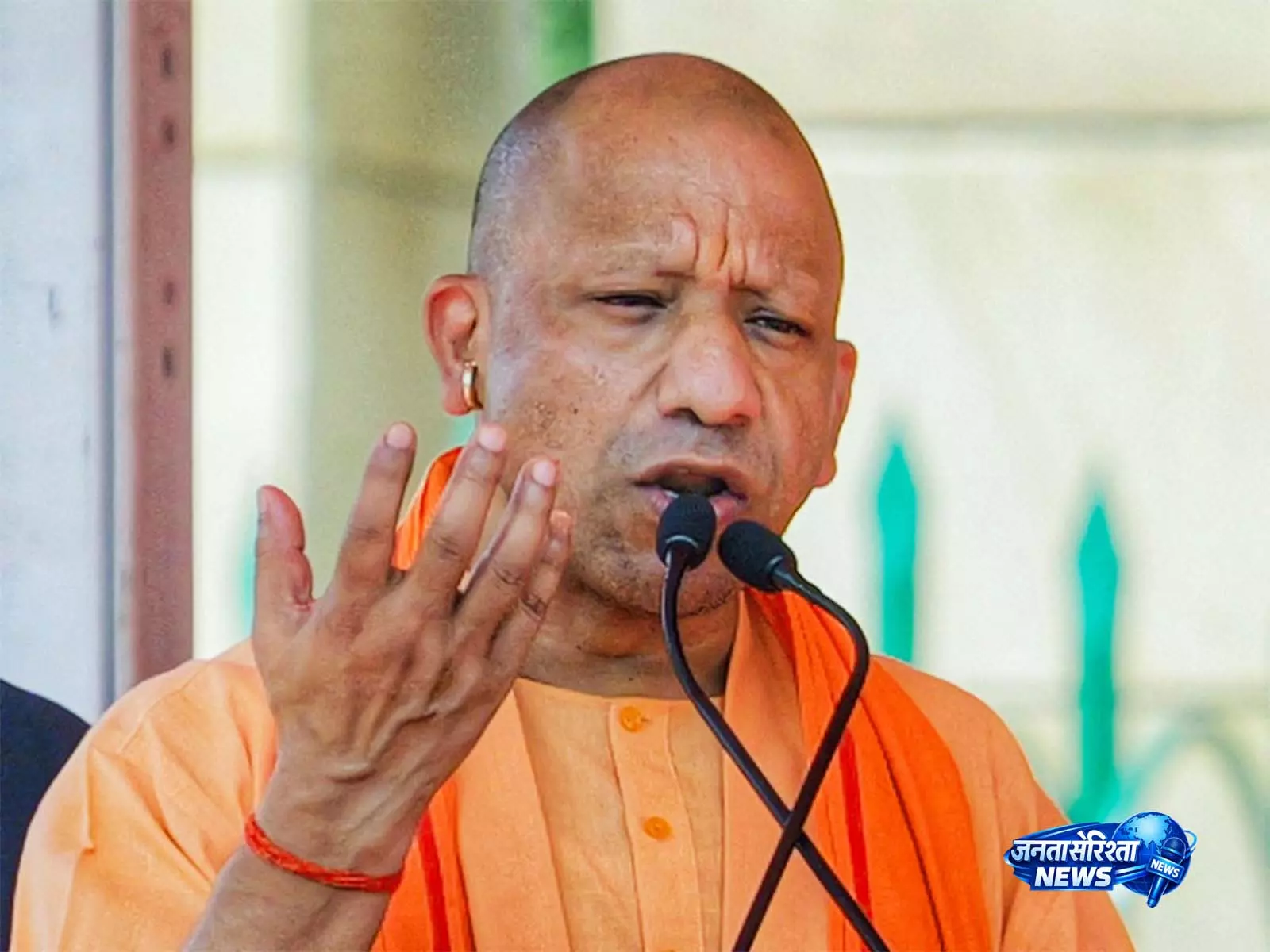 उत्तर प्रदेश में बारिश, आंधी और बिजली गिरने से हुए नुकसान पर CM ने लिया संज्ञान, तत्काल राहत के निर्देश उत्तर प्रदेश में बारिश, आंधी और बिजली गिरने से हुए नुकसान पर CM ने लिया संज्ञान, तत्काल राहत के निर्देश