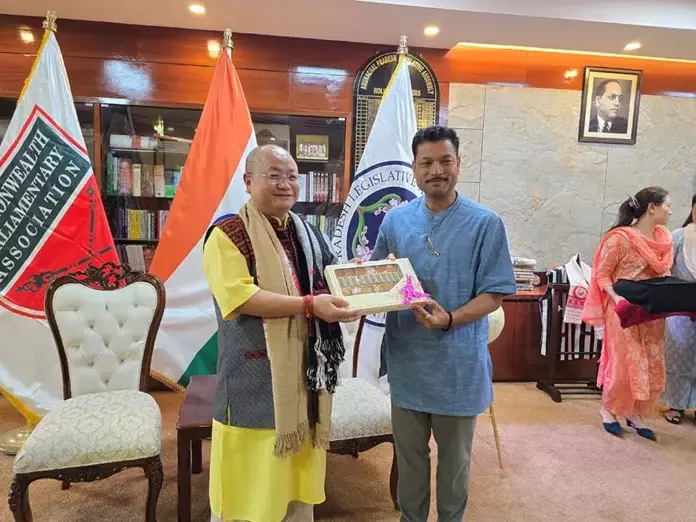 Arunachal: अरुणाचल से ताई तागाक निर्विरोध राज्यसभा के लिए चुने गए Arunachal: अरुणाचल से ताई तागाक निर्विरोध राज्यसभा के लिए चुने गए