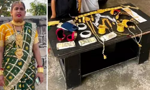 महिला यूट्यूबर ने पुलिस पर लगाया गंभीर आरोप, चोरी मामला महिला यूट्यूबर ने पुलिस पर लगाया गंभीर आरोप, चोरी मामला