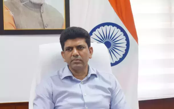 CRWA समीक्षा: पेम्मासानी ने अमरावती के किसानों के लिए तुरंत राहत की मांग की