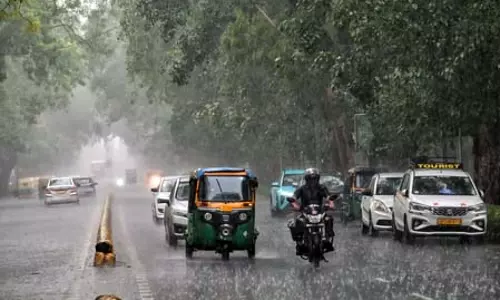 एनसीआर में मौसम ने ली करवट, पूरे सप्ताह राहत के आसार; बारिश, आंधी और वज्रपात का अलर्ट जारी एनसीआर में मौसम ने ली करवट, पूरे सप्ताह राहत के आसार; बारिश, आंधी और वज्रपात का अलर्ट जारी