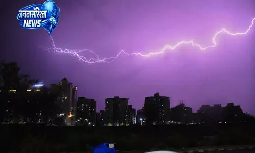 Chandigarh ट्राईसिटी में रेड अलर्ट, तेज़ तूफ़ान की चेतावनी Chandigarh ट्राईसिटी में रेड अलर्ट, तेज़ तूफ़ान की चेतावनी