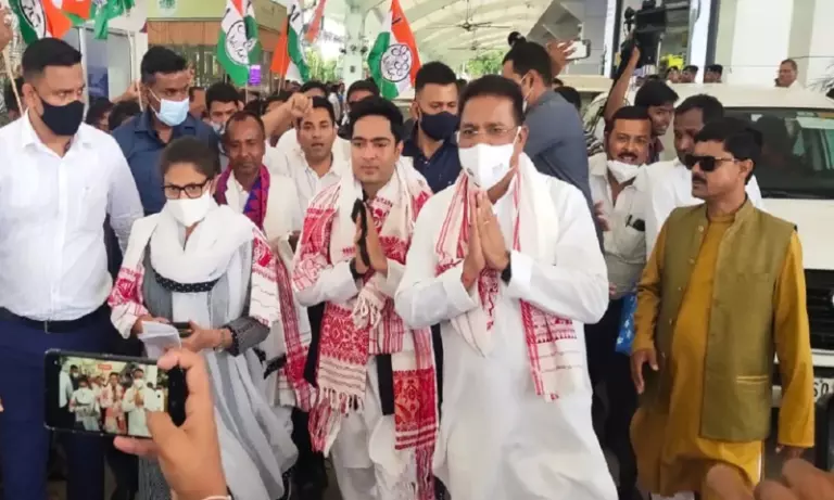 Tripura कोर्ट ने 2021 के मामले में अभिषेक बनर्जी और TMC के अन्य नेताओं को समन भेजा Tripura कोर्ट ने 2021 के मामले में अभिषेक बनर्जी और TMC के अन्य नेताओं को समन भेजा