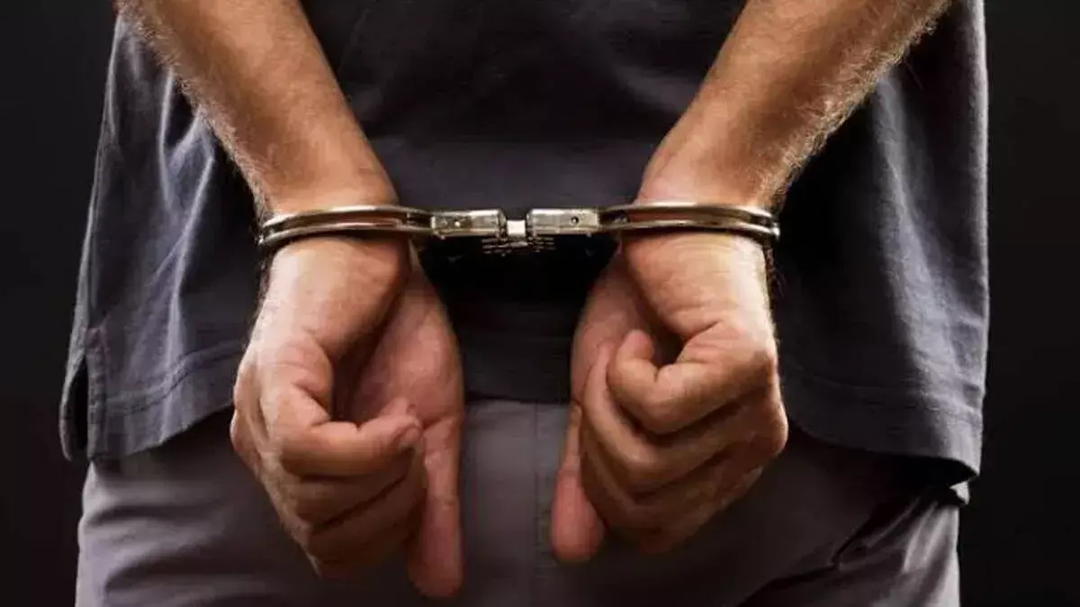 kerala: जेल से भागने की घटना से सुरक्षा व्यवस्था पर सवाल खड़े हुए kerala: जेल से भागने की घटना से सुरक्षा व्यवस्था पर सवाल खड़े हुए