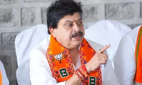 बीजेपी ने BRS और MIM पर वोटरों को गुमराह करने का आरोप लगाया बीजेपी ने BRS और MIM पर वोटरों को गुमराह करने का आरोप लगाया