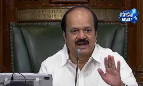 Chennai AIADMK के 4 पूर्व विधायकों से स्पीकर ने मांगा जवाब