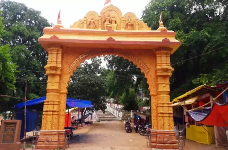 Odisha का रहस्यमयी शिव-पार्वती मंदिर, गर्मी में भी ठंड का अहसास Odisha का रहस्यमयी शिव-पार्वती मंदिर, गर्मी में भी ठंड का अहसास