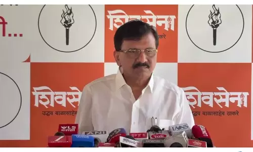 अयोध्या राम मंदिर में 7 करोड़ के कथित घोटाले पर Sanjay Raut का बयान अयोध्या राम मंदिर में 7 करोड़ के कथित घोटाले पर Sanjay Raut का बयान