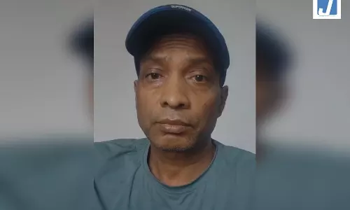सुनील पाल ने स्टैंडअप कॉमेडी के गिरते स्तर पर जताया दुख, सरकार से की सख्त कानून बनाने की मांग सुनील पाल ने स्टैंडअप कॉमेडी के गिरते स्तर पर जताया दुख, सरकार से की सख्त कानून बनाने की मांग