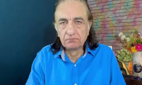 PoJK में अशांति फैली, एक्टिविस्ट ने पाकिस्तान पर राजनीतिक हेरफेर का आरोप लगाया PoJK में अशांति फैली, एक्टिविस्ट ने पाकिस्तान पर राजनीतिक हेरफेर का आरोप लगाया