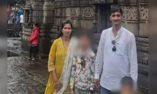 एक ही घर से उठीं चार अर्थियां! 22 पन्नों का सुसाइड नोट और घर में 4 लाशें