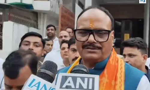 मोदी सरकार के 12 साल पर घर-घर जनसंपर्क अभियान, जनता का आशीर्वाद प्रधानमंत्री को मिल रहा: ब्रजेश पाठक मोदी सरकार के 12 साल पर घर-घर जनसंपर्क अभियान, जनता का आशीर्वाद प्रधानमंत्री को मिल रहा: ब्रजेश पाठक