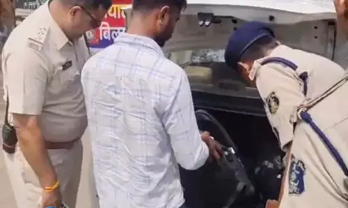 CG BREAKING: दिनदहाड़े व्यापारी से 3 लाख रुपये की लूट, बाइक सवार बदमाश फरार