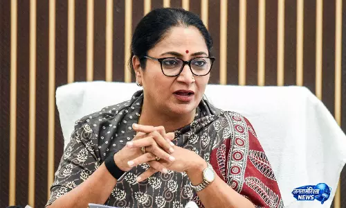 दिल्ली CM रेखा गुप्ता ने मलवीय नगर आग और साकेत भवन हादसे के पीड़ितों को दी श्रद्धांजलि दिल्ली CM रेखा गुप्ता ने मलवीय नगर आग और साकेत भवन हादसे के पीड़ितों को दी श्रद्धांजलि