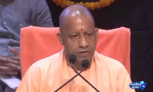 Yogi सरकार की कोशिशों से उत्तर प्रदेश में हवाई कनेक्टिविटी को नई गति मिल रही Yogi सरकार की कोशिशों से उत्तर प्रदेश में हवाई कनेक्टिविटी को नई गति मिल रही
