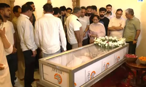 दो बार की ओलंपिक पदक विजेता मनु भाकर ने कोच जसपाल राणा को दी अंतिम श्रद्धांजलि