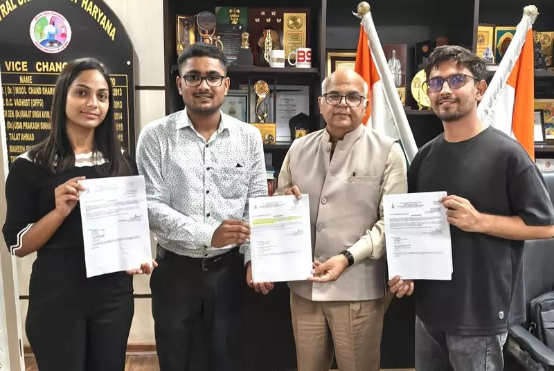 हरियाणा केंद्रीय विश्वविद्यालय के 6 शोधार्थियों को सम्मानित किया गया