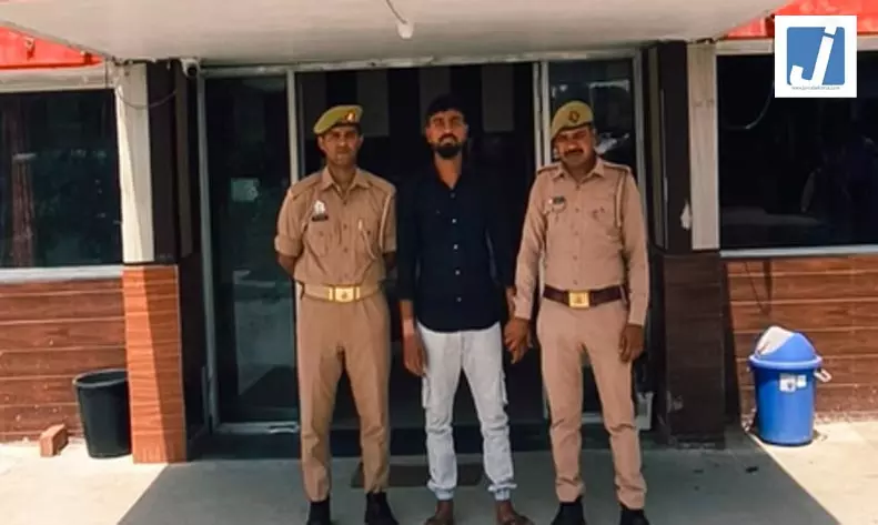 शादी का झांसा देकर नाबालिग से दुष्कर्म करने वाला आरोपी गिरफ्तार शादी का झांसा देकर नाबालिग से दुष्कर्म करने वाला आरोपी गिरफ्तार