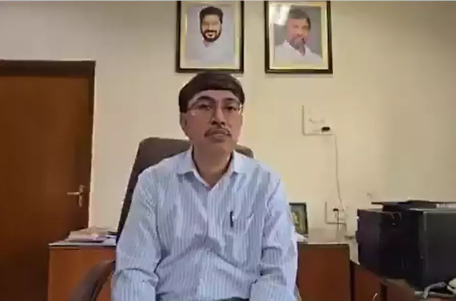 निदेशक ने कहा, NIMS आरोग्यश्री के तहत खम्मम की लड़की को मुफ्त इलाज मुहैया करा रहा है निदेशक ने कहा, NIMS आरोग्यश्री के तहत खम्मम की लड़की को मुफ्त इलाज मुहैया करा रहा है