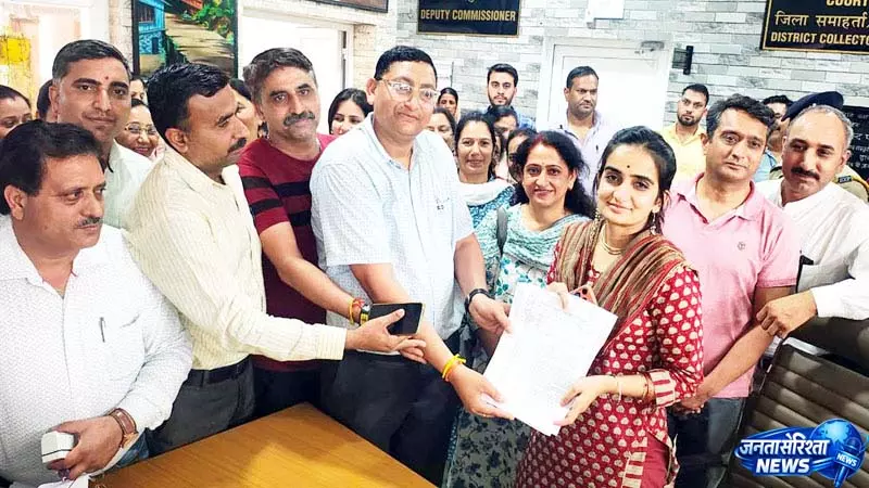 पार्ट टाइम नहीं होगी जनगणना, स्कूल के बाद काम का फरमान बदलें पार्ट टाइम नहीं होगी जनगणना, स्कूल के बाद काम का फरमान बदलें