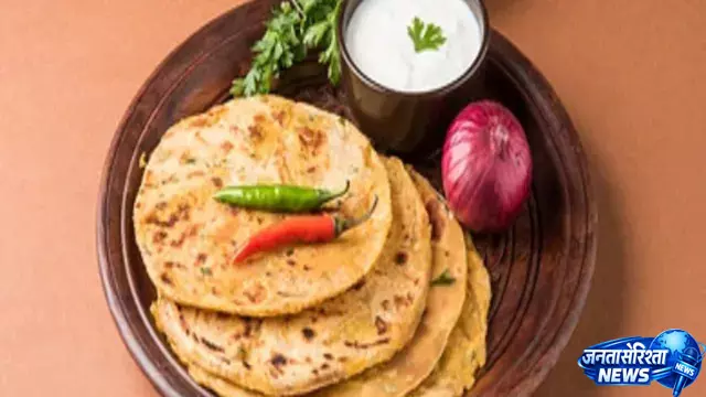 आलू पराठे में नया स्वाद, खास मसाले और टिप्स आलू पराठे में नया स्वाद, खास मसाले और टिप्स
