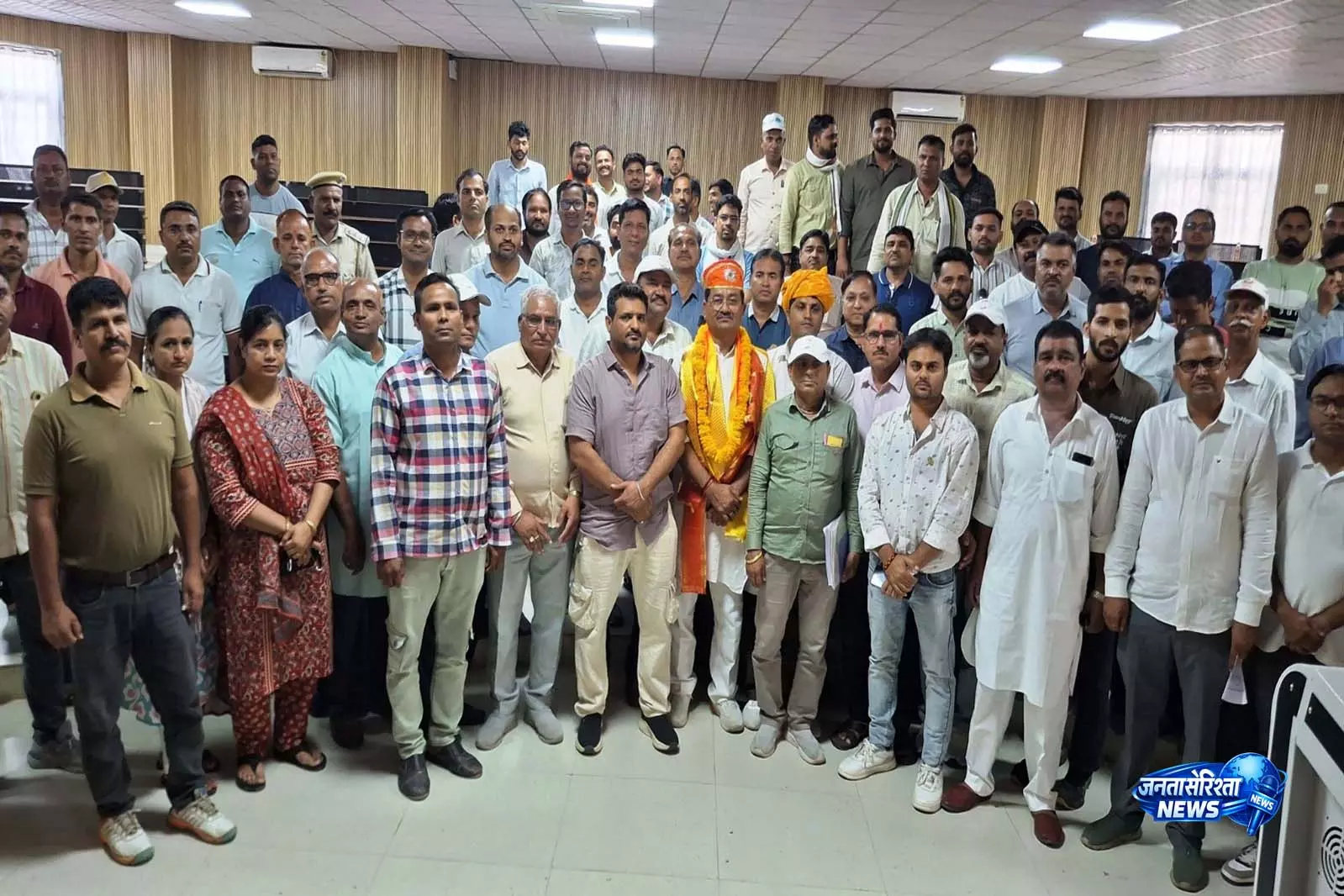 प्रदेशव्यापी कर्मचारी जागृति यात्रा के पांचवें दिन Bhilwara में गूंजी कर्मचारियों की बुलंद आवाज प्रदेशव्यापी कर्मचारी जागृति यात्रा के पांचवें दिन Bhilwara में गूंजी कर्मचारियों की बुलंद आवाज