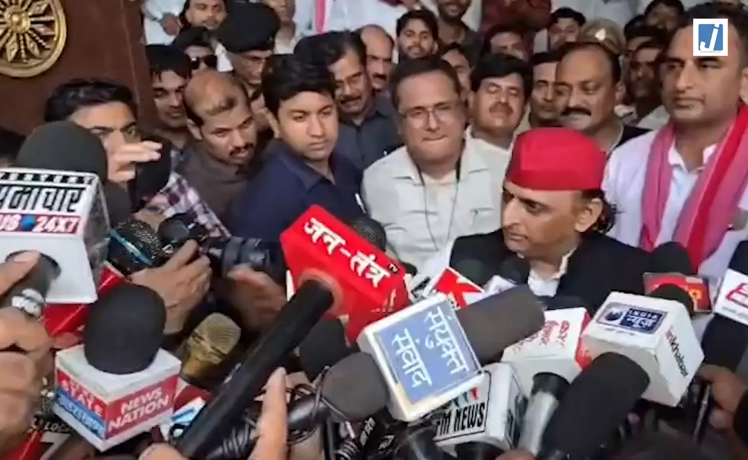 बिजली कटौती को लेकर अखिलेश यादव का भाजपा पर हमला, बोले बिजली कटौती को लेकर अखिलेश यादव का भाजपा पर हमला, बोले