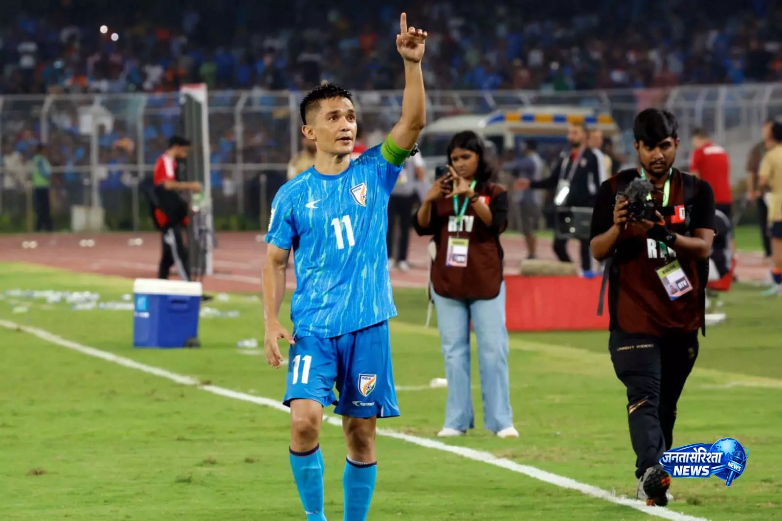 उनकी कप्तानी करना सौभाग्य की बात है: Bhaichung Bhutia ने सुनील छेत्री की विरासत की सराहना की उनकी कप्तानी करना सौभाग्य की बात है: Bhaichung Bhutia ने सुनील छेत्री की विरासत की सराहना की