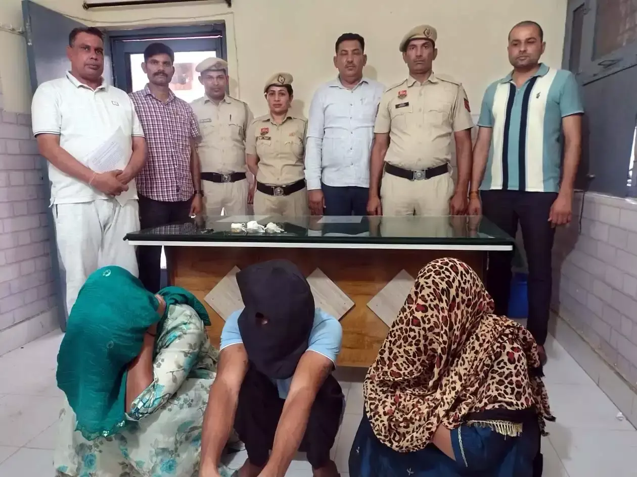 Hisar: ज्वैलर्स दुकान चोरी का बड़ा खुलासा, हांसी पुलिस ने गिरोह पकड़ा Hisar: ज्वैलर्स दुकान चोरी का बड़ा खुलासा, हांसी पुलिस ने गिरोह पकड़ा