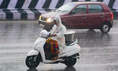 दिल्ली-एनसीआर में मौसम हुआ सुहाना, चार दिनों तक गर्मी से राहत के आसार; येलो अलर्ट जारी दिल्ली-एनसीआर में मौसम हुआ सुहाना, चार दिनों तक गर्मी से राहत के आसार; येलो अलर्ट जारी