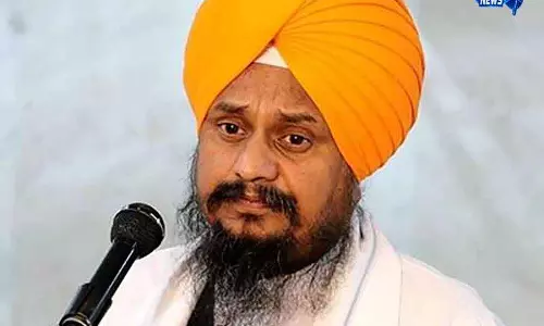 Chandigarh बेअदबी गोलीबारी केस में अकाल तख्त की कार्यवाही पर सवाल Chandigarh बेअदबी गोलीबारी केस में अकाल तख्त की कार्यवाही पर सवाल