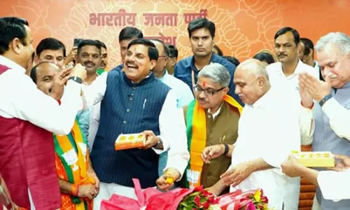 मध्य प्रदेश में भाजपा ने राज्यसभा में मिली जीत पर मनाया विजय उत्सव मध्य प्रदेश में भाजपा ने राज्यसभा में मिली जीत पर मनाया विजय उत्सव