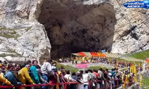 अमरनाथ यात्रा मार्ग पर सुरक्षा के कड़े इंतज़ाम, 400 CCTV और फेस रिकग्निशन कैमरे तैनात अमरनाथ यात्रा मार्ग पर सुरक्षा के कड़े इंतज़ाम, 400 CCTV और फेस रिकग्निशन कैमरे तैनात