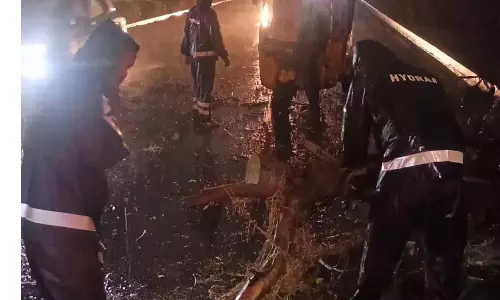 Hyderabad में शुक्रवार रात मध्यम से भारी बारिश, आधी रात के बाद भी जारी रहेगी Hyderabad में शुक्रवार रात मध्यम से भारी बारिश, आधी रात के बाद भी जारी रहेगी