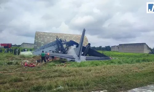 भारतीय वायुसेना का AN-32 एयरक्राफ्ट क्रैश, IAF के 5 जवान शहीद