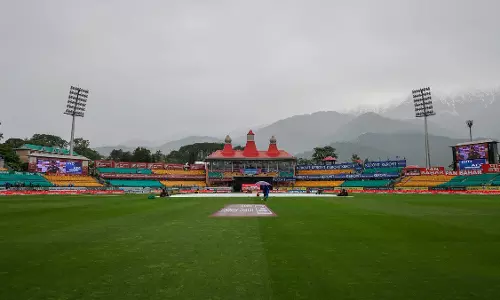 धर्मशाला में भारत-अफगानिस्तान वनडे मैच में बारिश से टॉस में देरी धर्मशाला में भारत-अफगानिस्तान वनडे मैच में बारिश से टॉस में देरी