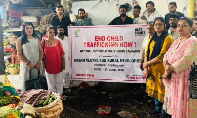 Assam: डिब्रूगढ़ में DARD और पुलिस ने बाल मजदूरी से बच्चों को बचाया Assam: डिब्रूगढ़ में DARD और पुलिस ने बाल मजदूरी से बच्चों को बचाया