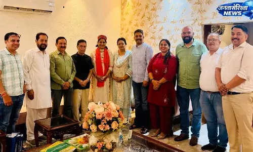 प्रथम विश्व योगासना चैंपियनशिप में जज बनीं हिमाचल की मीनाक्षी ठाकुर प्रथम विश्व योगासना चैंपियनशिप में जज बनीं हिमाचल की मीनाक्षी ठाकुर