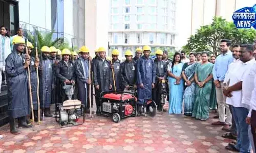 Bhubaneswar शहरी इलाकों में जलभराव: BMC ने RATs तैनात किए Bhubaneswar शहरी इलाकों में जलभराव: BMC ने RATs तैनात किए