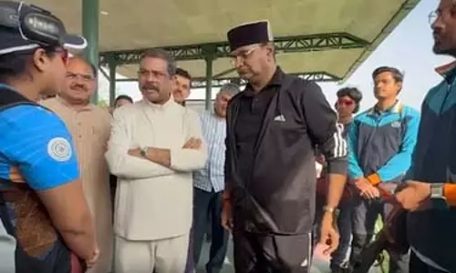 भोपाल में शिक्षा मंत्री धर्मेंद्र प्रधान ने खिलाड़ियों से की बातचीत