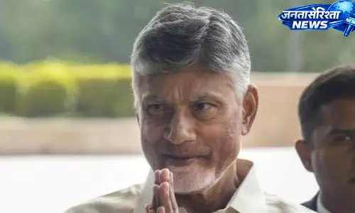Andhra : चंद्रबाबू नायडू सिंगापुर दौरे पर, निवेश और अमरावती प्रोजेक्ट्स पर होगी अहम बैठकें
