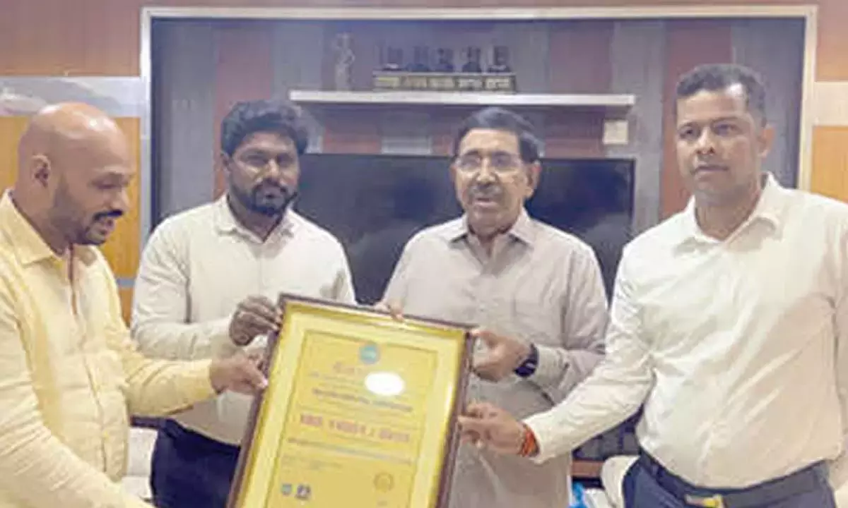 Andhra: NMC को 3 ISO सर्टिफ़िकेट मिले Andhra: NMC को 3 ISO सर्टिफ़िकेट मिले