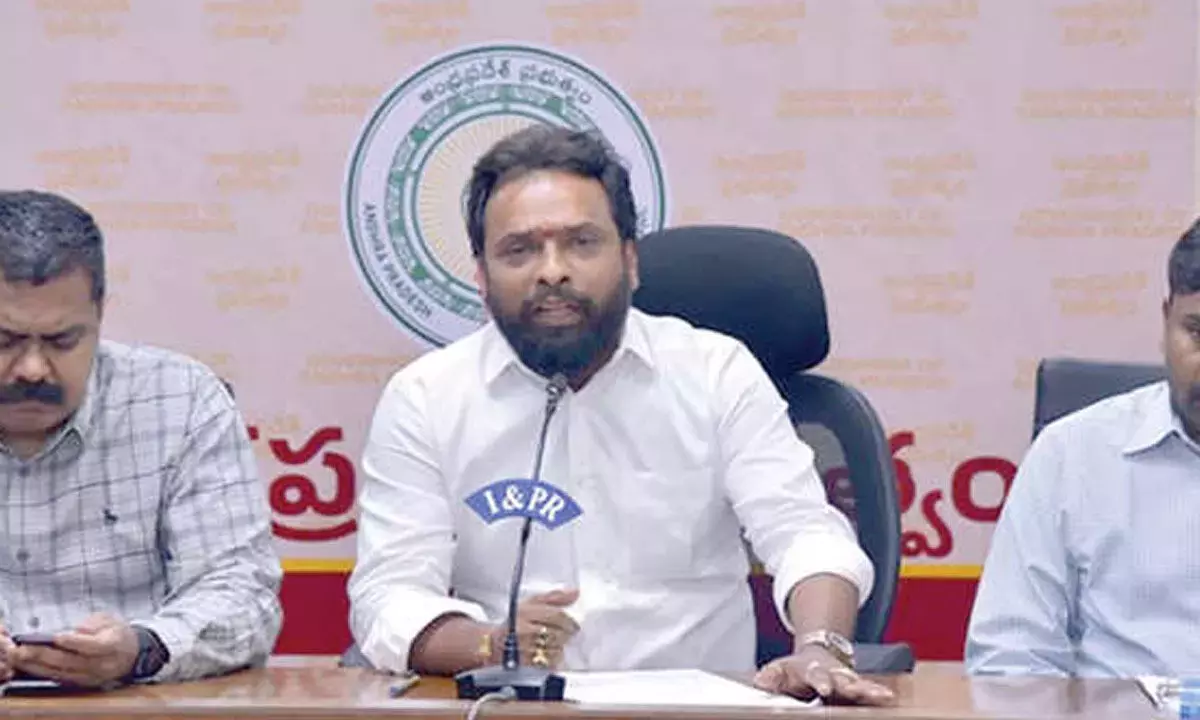 Andhra: मज़दूर कल्याण फिर पटरी पर: सुभाष Andhra: मज़दूर कल्याण फिर पटरी पर: सुभाष