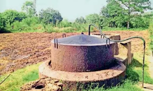 गोबर गैस संयंत्र हुआ पुनः क्रियाशील, ग्रामीणों को मिलेगा स्वच्छ ऊर्जा का लाभ गोबर गैस संयंत्र हुआ पुनः क्रियाशील, ग्रामीणों को मिलेगा स्वच्छ ऊर्जा का लाभ