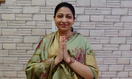 Kolkata: तृणमूल में संगठनात्मक बदलाव, महिला मोर्चा की कमान अलीफा अहमद को