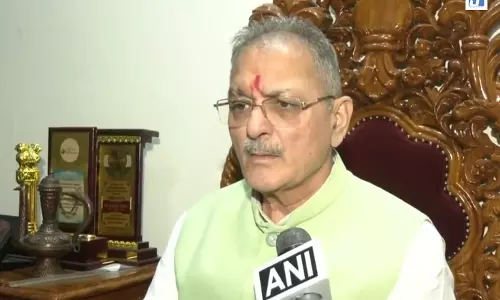 PoK में कथित गोलीबारी पर कविंदर गुप्ता का बयान, मानवाधिकार उल्लंघन का लगाया आरोप PoK में कथित गोलीबारी पर कविंदर गुप्ता का बयान, मानवाधिकार उल्लंघन का लगाया आरोप