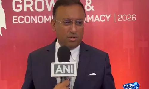 “साथ रहना और साथ काम करना होगा”: बांग्लादेश PM के सलाहकार ने भारत को बताया अहम क्षेत्रीय साझेदार “साथ रहना और साथ काम करना होगा”: बांग्लादेश PM के सलाहकार ने भारत को बताया अहम क्षेत्रीय साझेदार