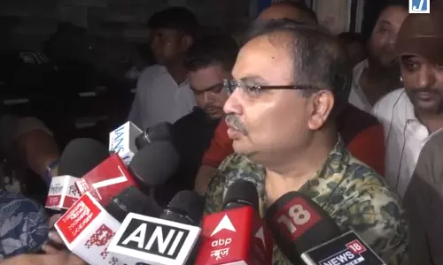 TMC में संगठनात्मक बदलाव तेज, कुणाल घोष बोले- पार्टी जल्द जारी करेगी नई सूची TMC में संगठनात्मक बदलाव तेज, कुणाल घोष बोले- पार्टी जल्द जारी करेगी नई सूची