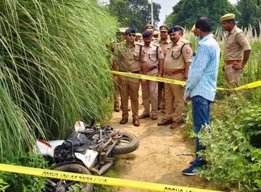 बदमाश मारा गया, एनकाउंटर में 2 पुलिस अधिकारी घायल बदमाश मारा गया, एनकाउंटर में 2 पुलिस अधिकारी घायल