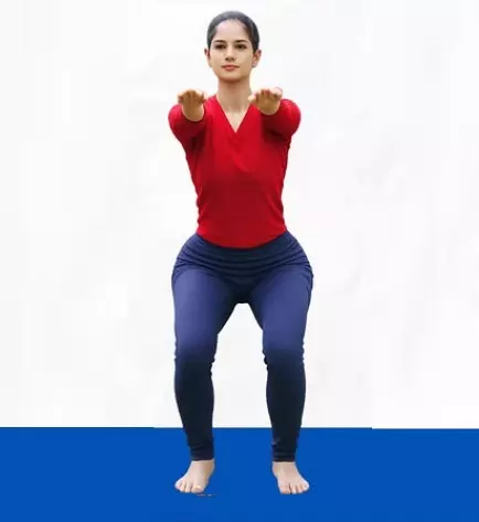 हेल्दी एजिंग के लिए योग, नी मूवमेंट से मजबूत घुटने, दूर होगा जोड़ों का दर्द हेल्दी एजिंग के लिए योग, नी मूवमेंट से मजबूत घुटने, दूर होगा जोड़ों का दर्द